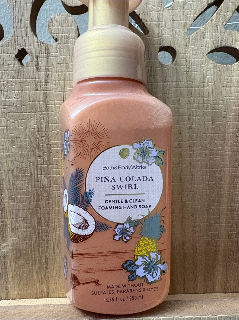 Bath & Body Works foaming hand soap and body wash set